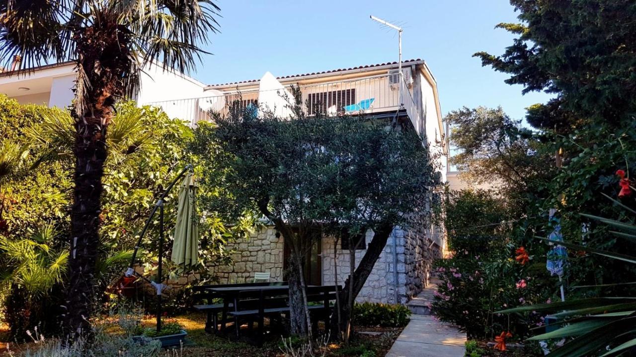 Apartments Mirjana Новий Винодольський Екстер'єр фото