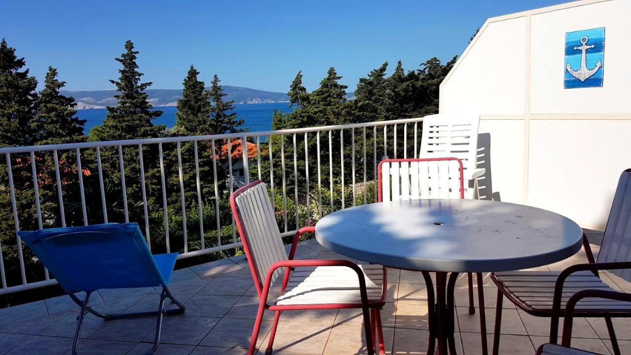 Apartments Mirjana Новий Винодольський Екстер'єр фото